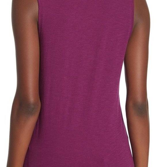 Madewell V-Neck Knit Tank Top (Regular & Plus Size - Picture 2 of 5